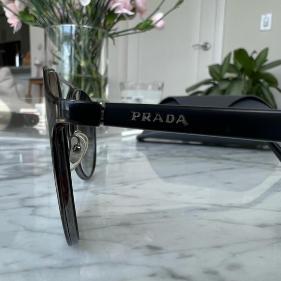 Womens Prada Aviator Sunglasses - Picture 3 of 6